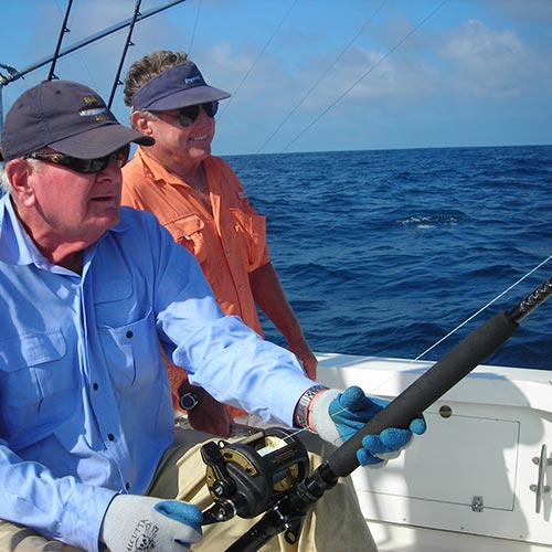 fishing-in-galapagos